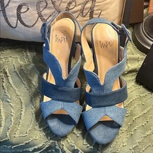 Impo Women's Denim Blue Sandals